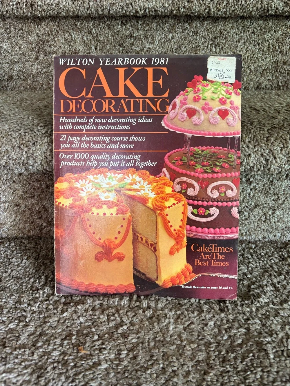 Wilton Cake Decorating Yearbook 1981 - Brown, Pink, Orange